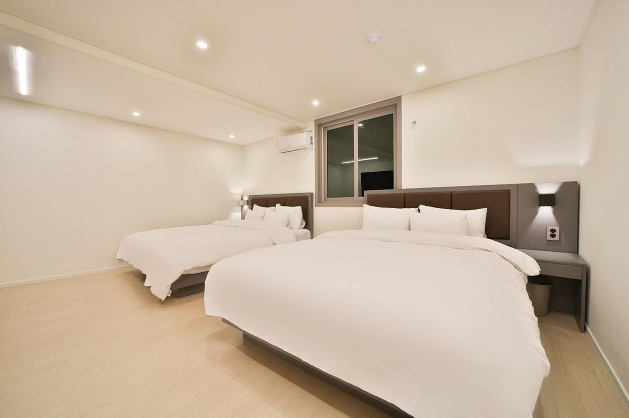 Green B Hotel Busan Seomyeon Exterior photo